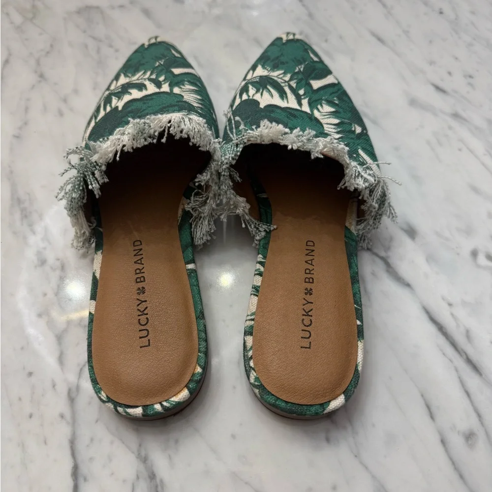 NEW Lucky Brand Bapsee Floral Pointed Toe Women's Mules Flats Green White Size 7 - Picture 3 of 4
